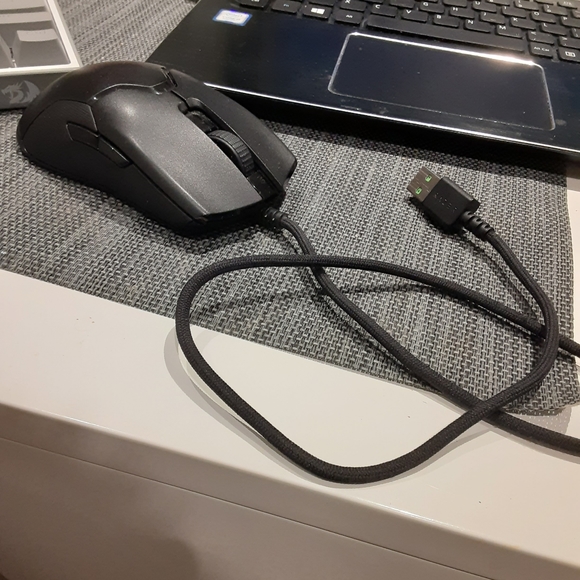 Razer Viper 8KHz - Black - Picture 2 of 2